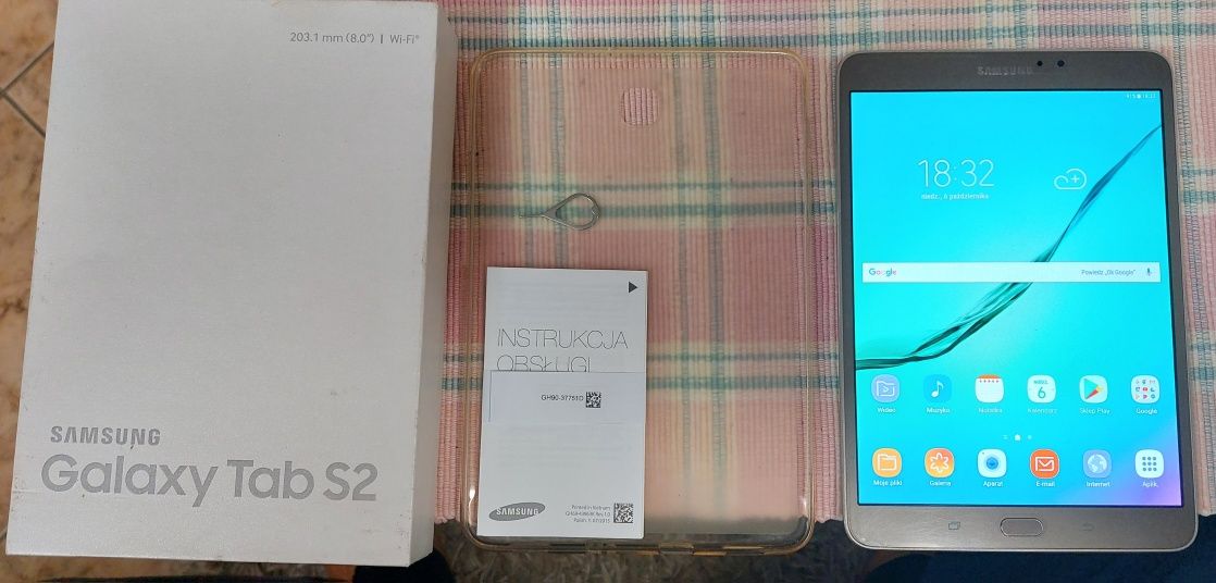 Tablet Samsung Galaxy S2 bardzo dobrze utrzymany, bez rys 8 cali