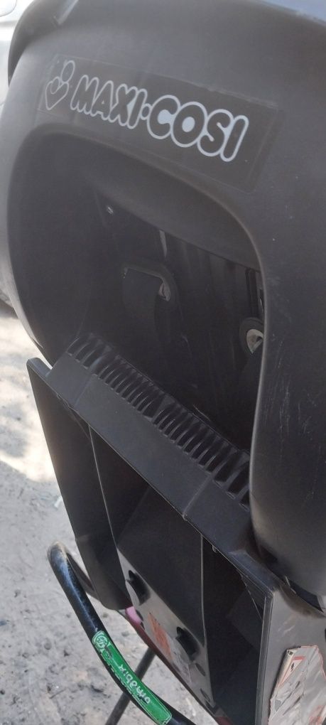 Автокресло  maxi cosi priority 9-18 кг