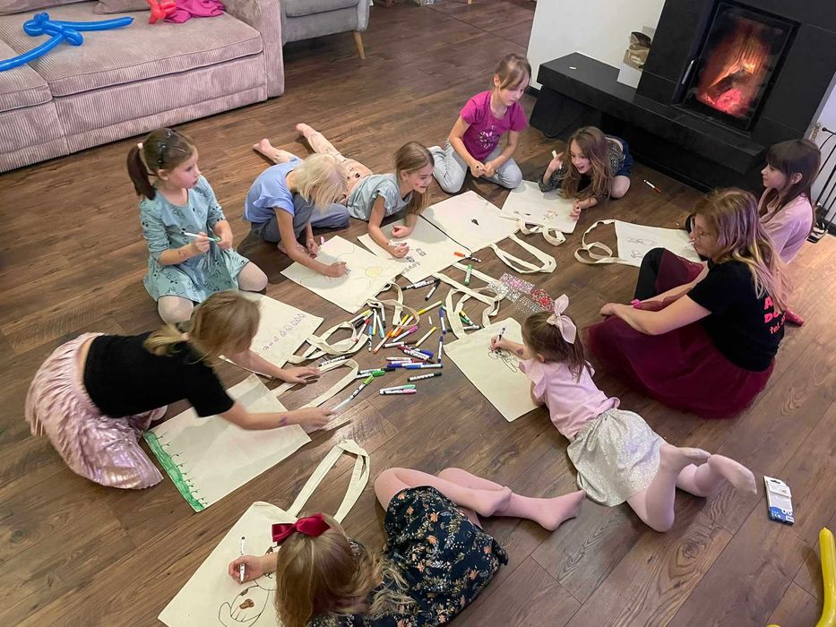 OKAZJA ! Animator, Animacje dla dzieci, Zamek dmuchany, Balony z helem