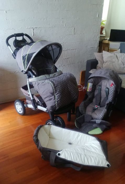 Wózek GRACO Quattro Tour Deluxe 3w1