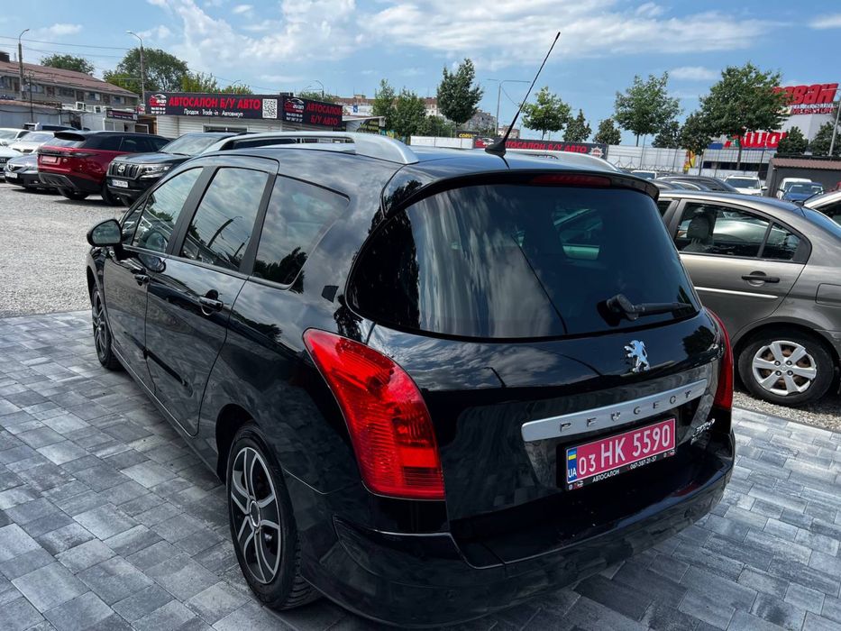 Peugeot 308 SV 2008 года 1.6 бензин АКПП