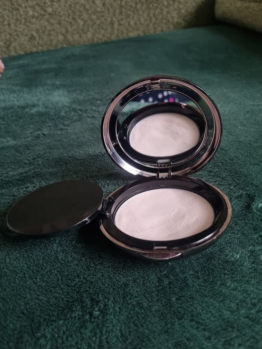 База під макіяж Perricone md blur , тонер klairs,  помада estee lauder