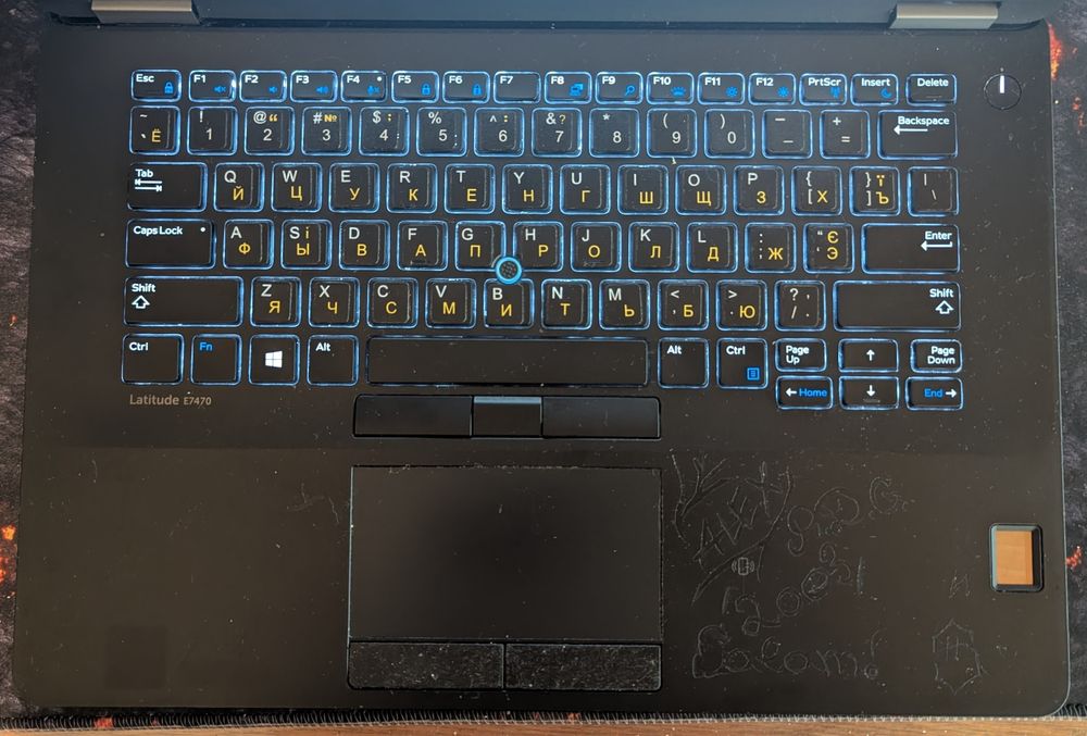 Dell Latitude E7470 i5-6300U/8 gb/256 gb/FullHD