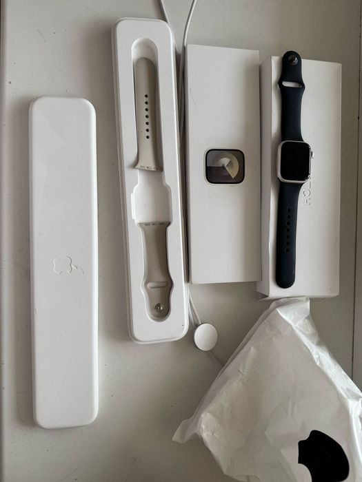 Apple watch 9 GPS 41mm Starlight Aluminium Cace