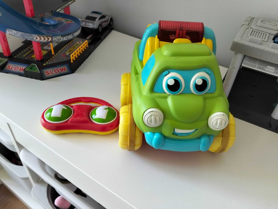 Auto sterowane duże gumowe