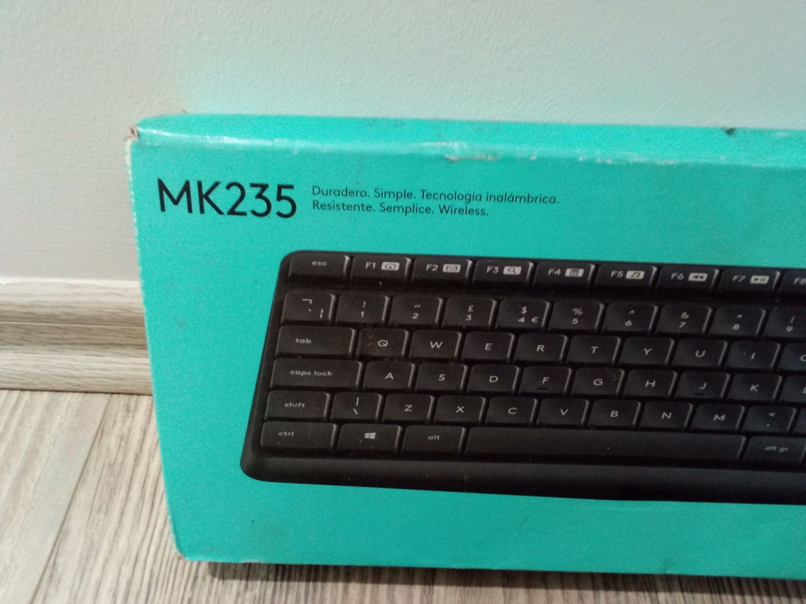 Klawiatura i myszka MK235