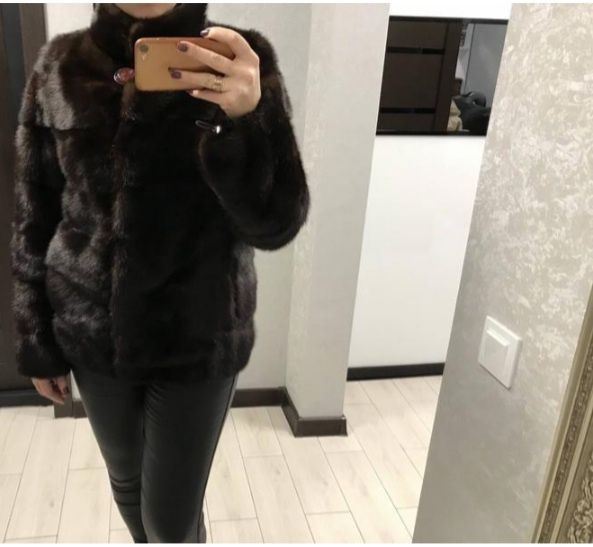 Шикарна норкова шубка