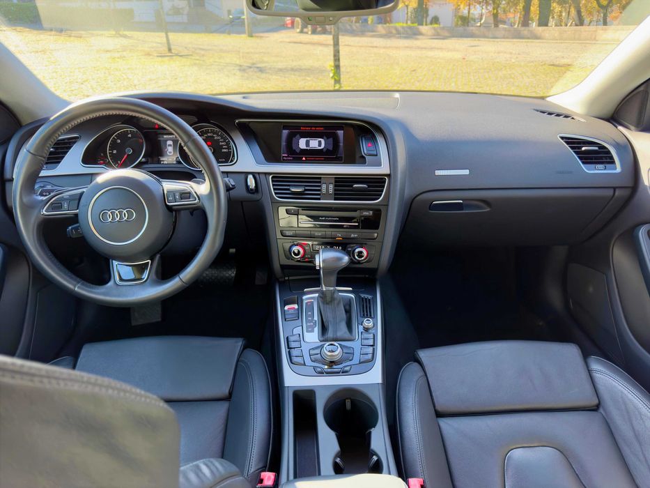 Audi A5 Sportback 2.0 TDI 150cv * S-line * Automatico * Nacional *
