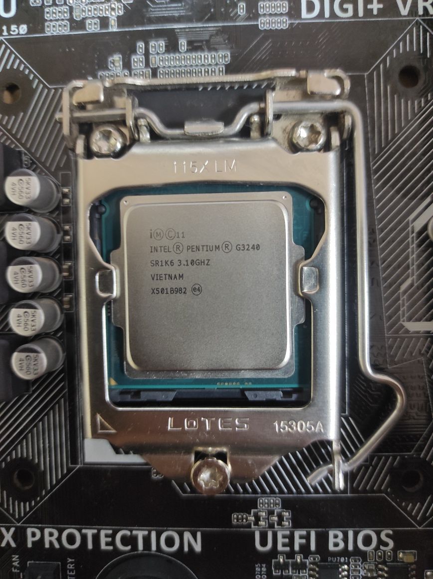 Материнская плата ASUS H81M-D R2.0 (s1150)/g3240/4gb ddr3