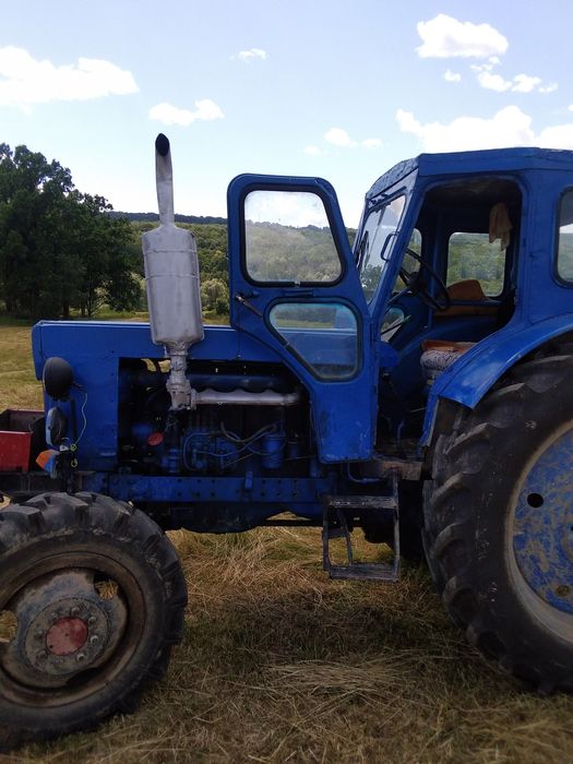 Продам трактор в хорошому стані