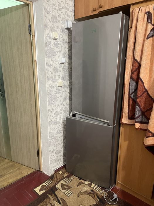 Кімната в коммунальній квартирі