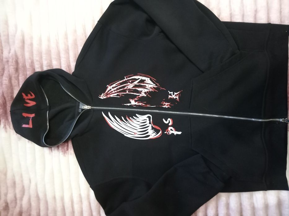 Кофта- кенгуру на 15-17 років