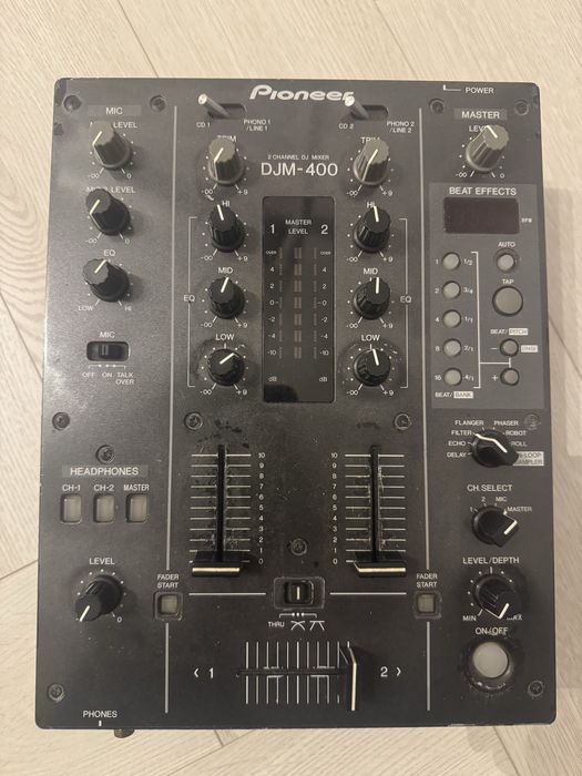Mikser audio Pioneer DJM-400 bardzo dobry