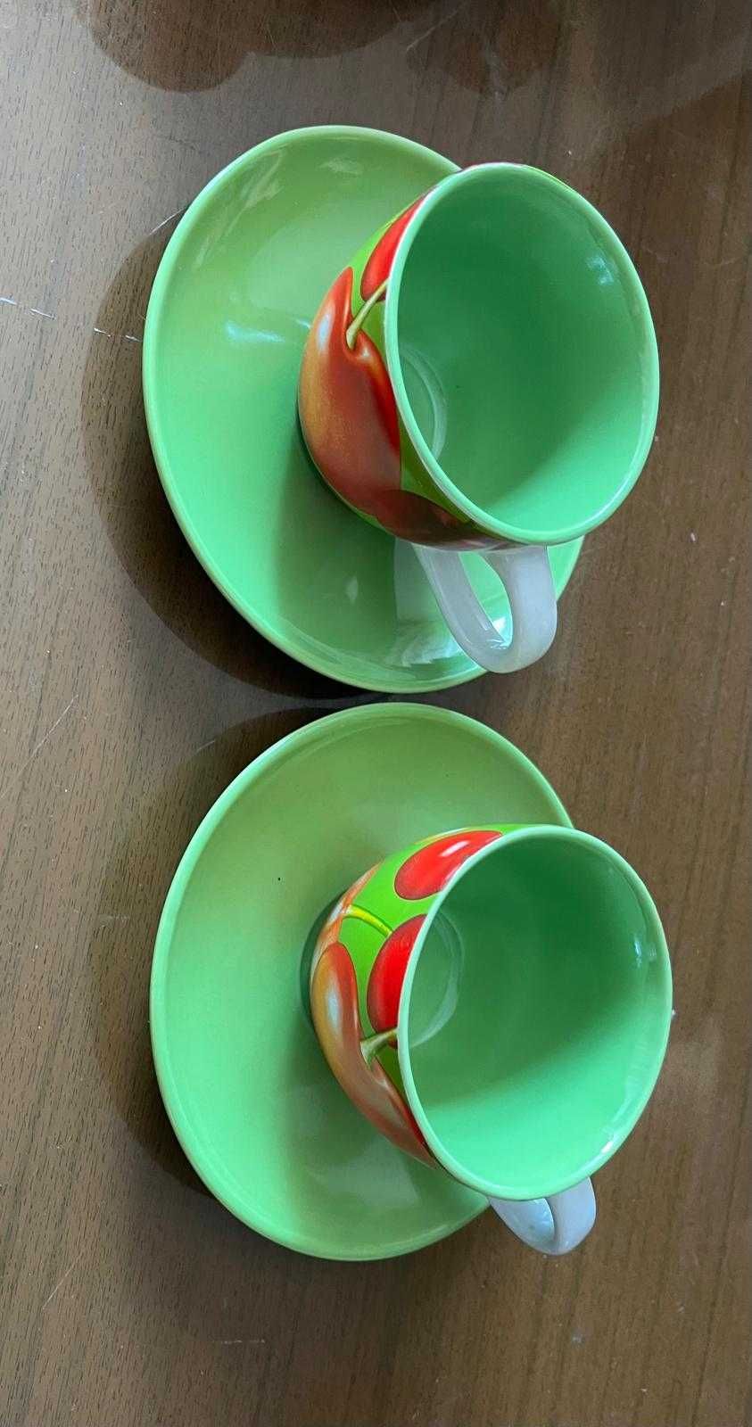 Filiżanki ze spodkiem 2 sztuki