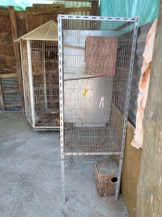 Gaiola/ Viveiro para aves