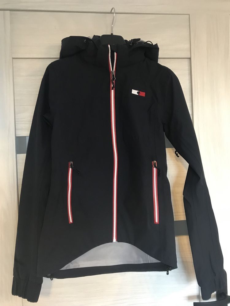 Kurtka granatowa Tommy Hilfiger XS