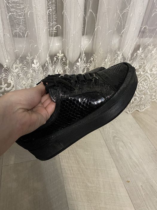 Жіночі  шкіряні черевики