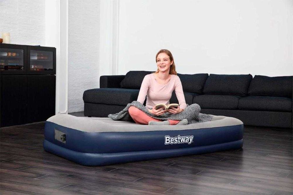 Materac samopompujący wysoki gościnny turystyczny 2-osobowy