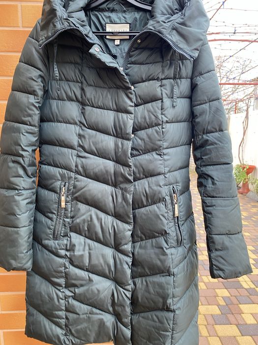 Пальто зимнее в очень хорошем состоянии