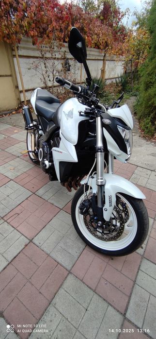 Продам мото СВ1000R