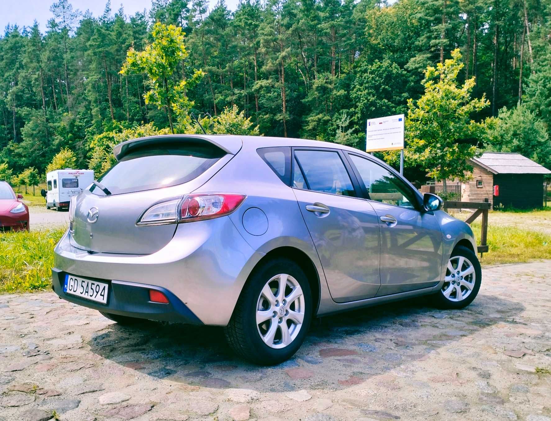Mazda 3 II Hatchback 1.6 Diesel Bi-Xenon Ładny Stan Salon Polska