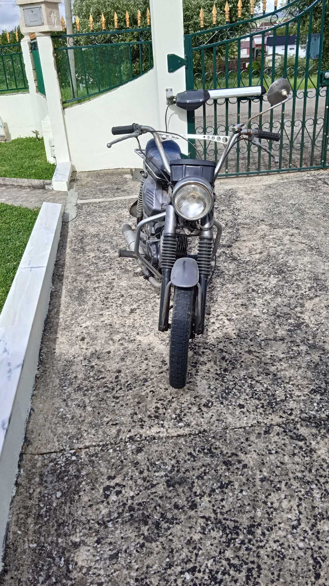 Motorizadas antigas Casal