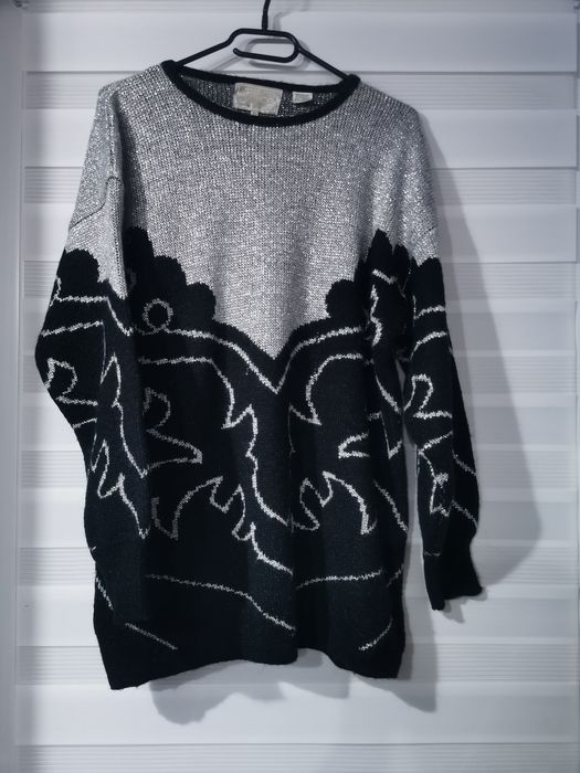 Sweter czarno srebrny Joyce L oversize uniwersalny