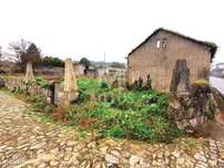 Moradia em ruína em Vila Nova de Anha