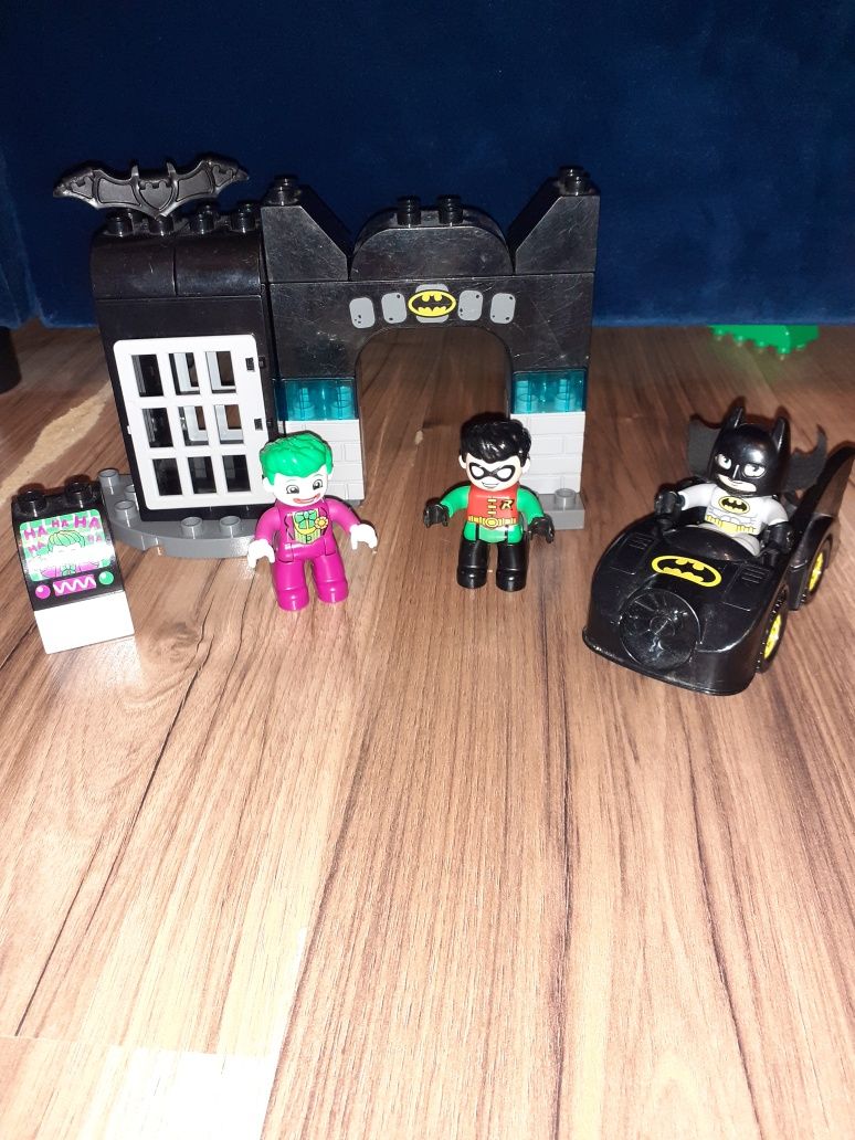 Lego Duplo 10919 Jaskinia Batmana
