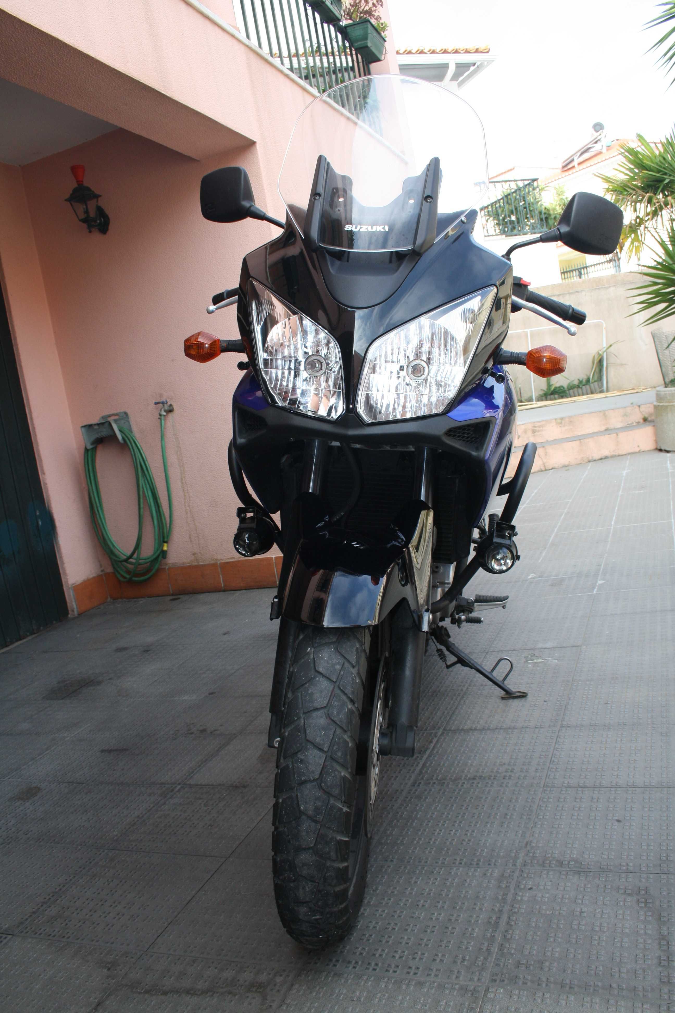 Suyuki V Strom DL650