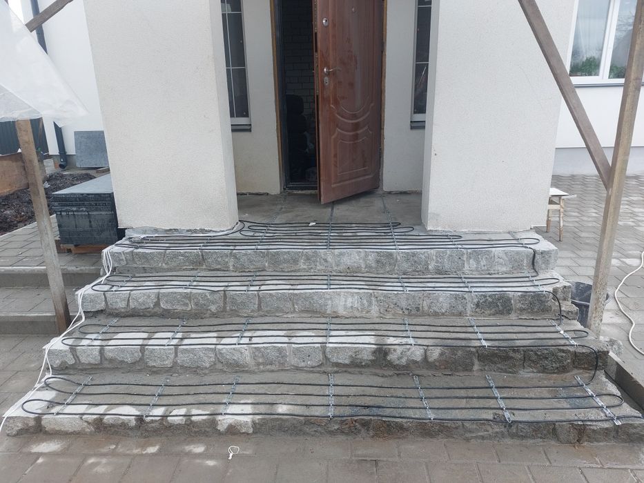 Професійний монтаж інверторів, генераторів, сонячних панелей