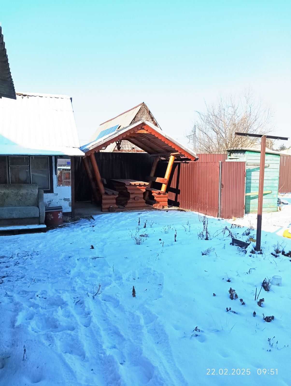 Продам.. дом в Мерефе (р-н Артёмовка).