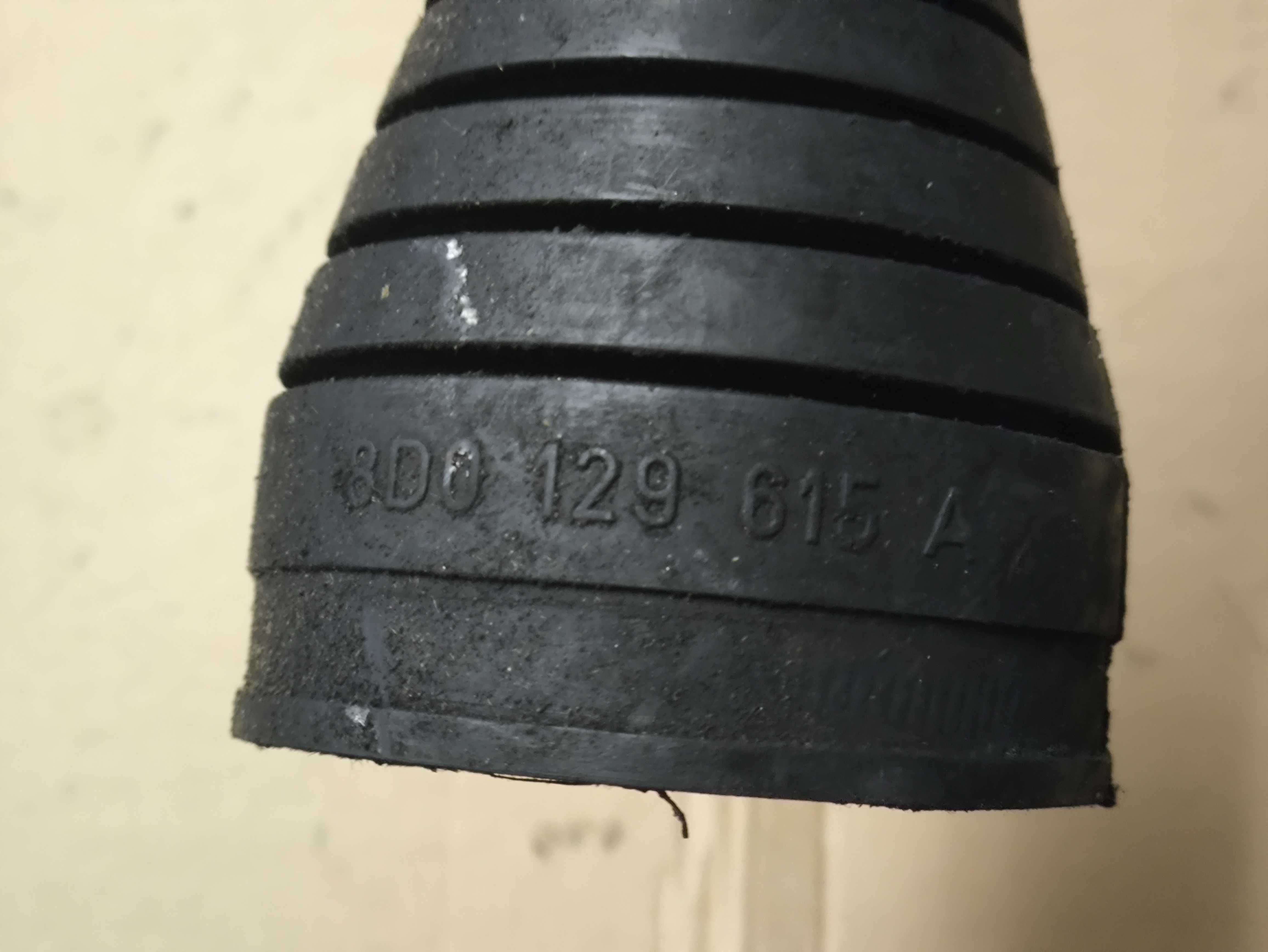 Rura przewód powietrza Audi A4 B5 1.9 TDI 8D0/129/615A Siedlce