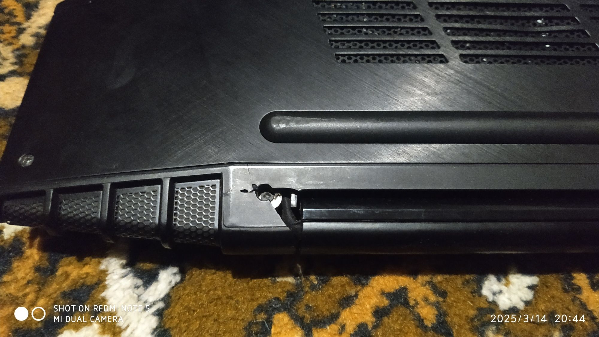Lenovo  Y50-70 б/у