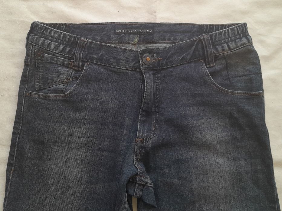 C&A Фирменные джинсы на мальчика Синие с потертостями