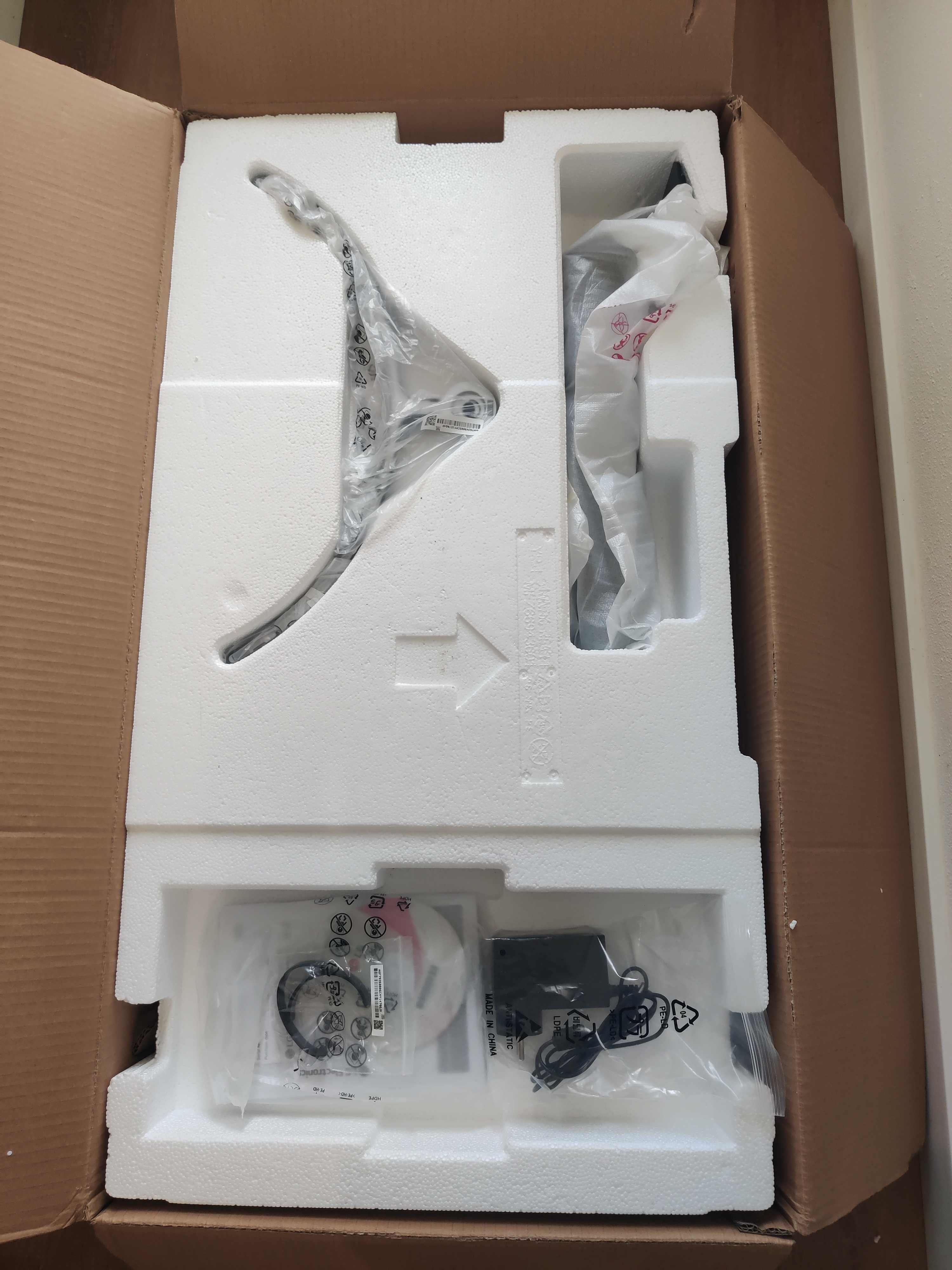 Monitor LG UltraWide Monitor 34 polegadas