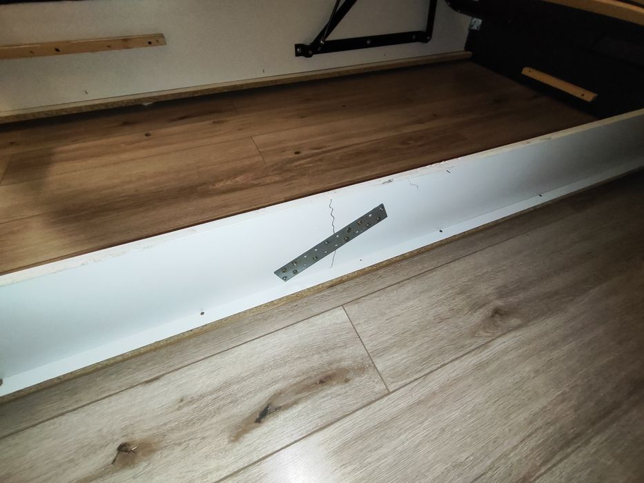 Łóżko sypialniane 180x200