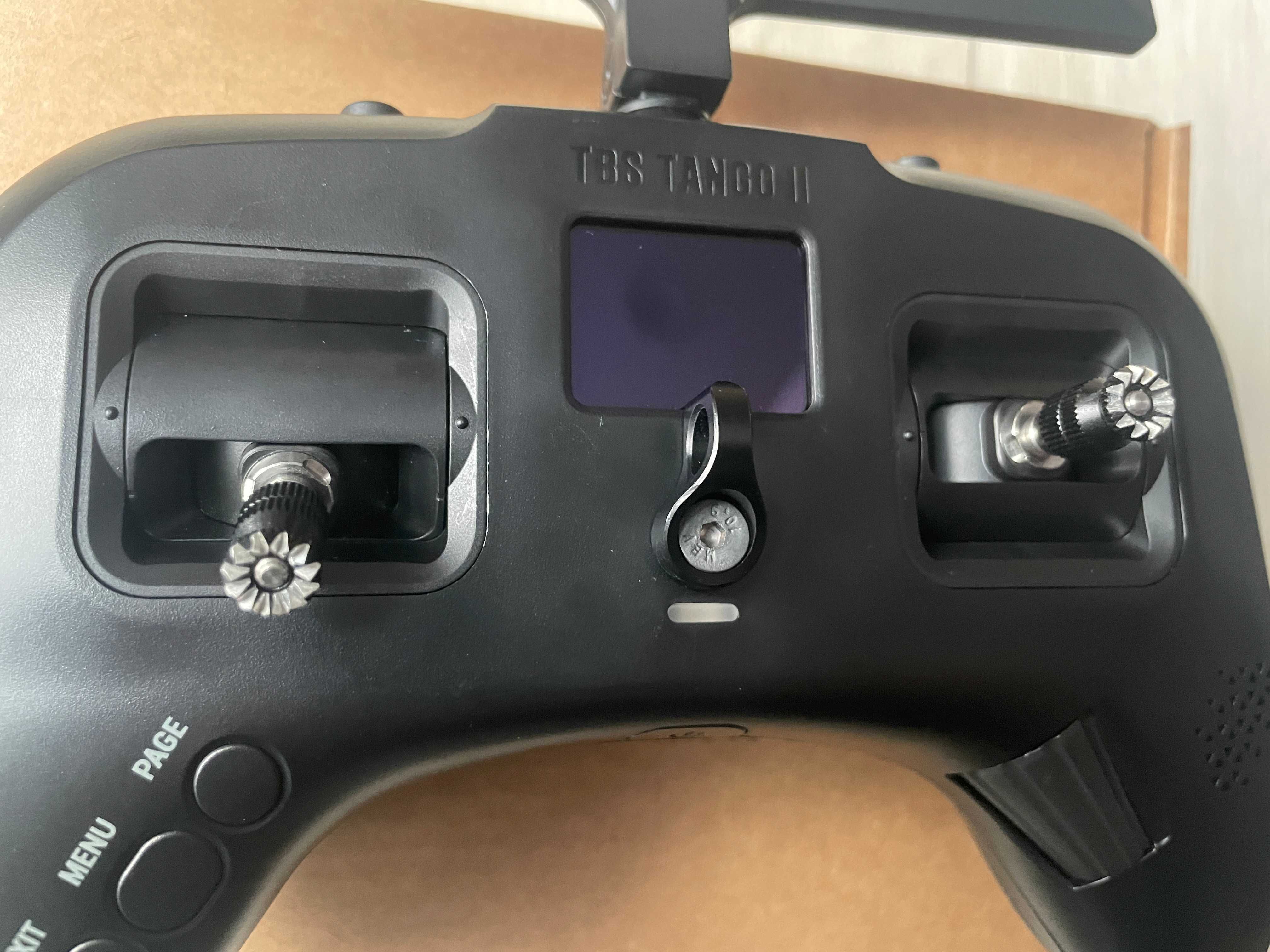 TBS Tango 2 Pro + smycz ETHIX stan Idealny