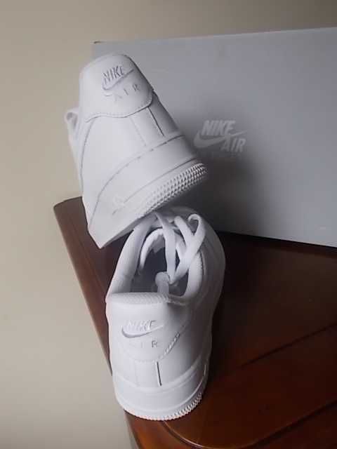 (r. Eur 40-25,5 cm) Nike Air Force 1 Low '07 White DD8959,-100