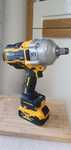 Klucz udarowy 2200Nm do baterii Dewalt