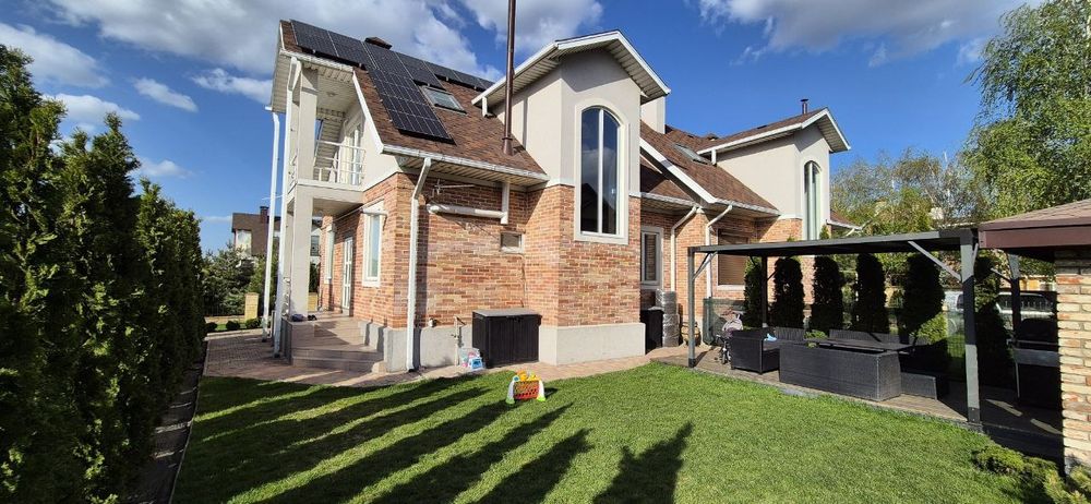 Продам таунхаус с ремонтом в котеджном посёлке Золотые Ключи