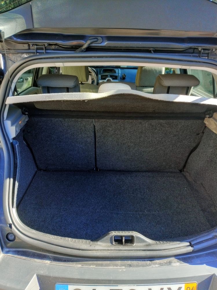 Renault Megane 1.4 Confort Expression(2004) - Excelente Estado