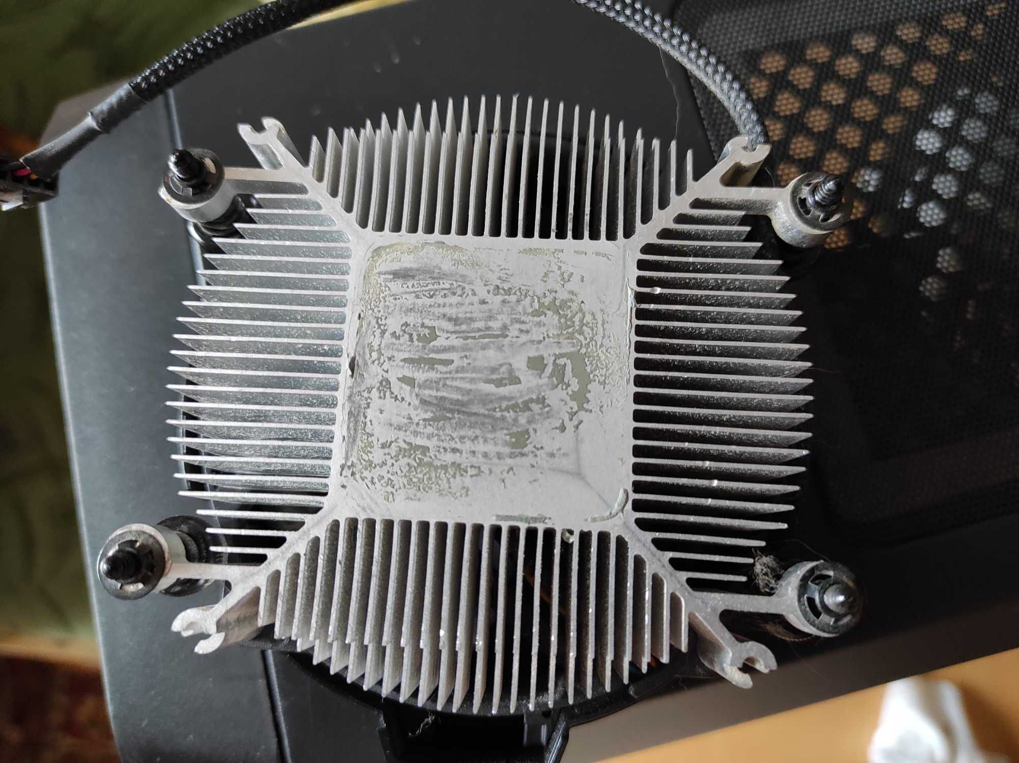 AMD rizen 5 2600 з кулером