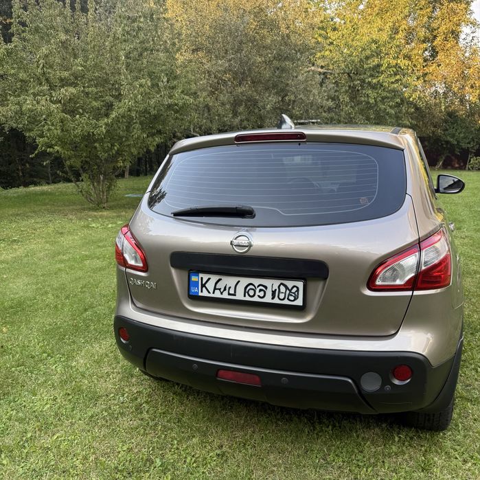nissan qashqai j10. Официал, пробег 95тыс!