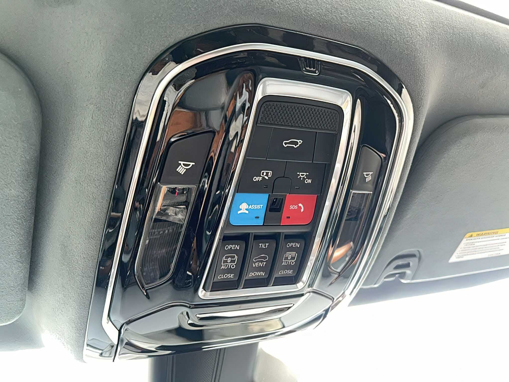 Jeep Wagoneer SERIES II  2023