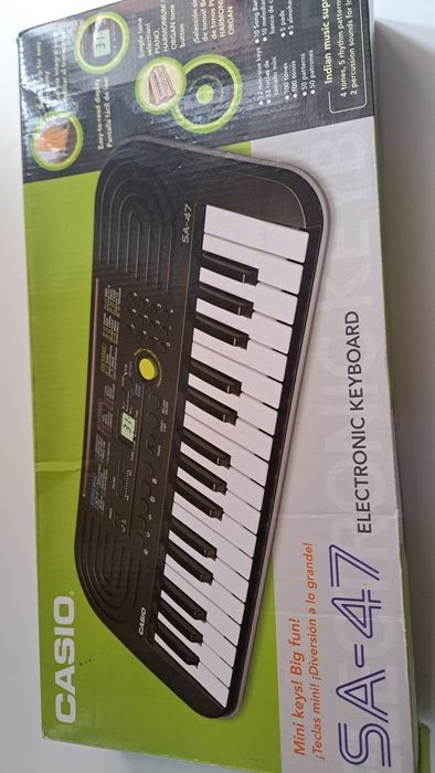 Teclado Casio SA-47 Preto - Como Novo