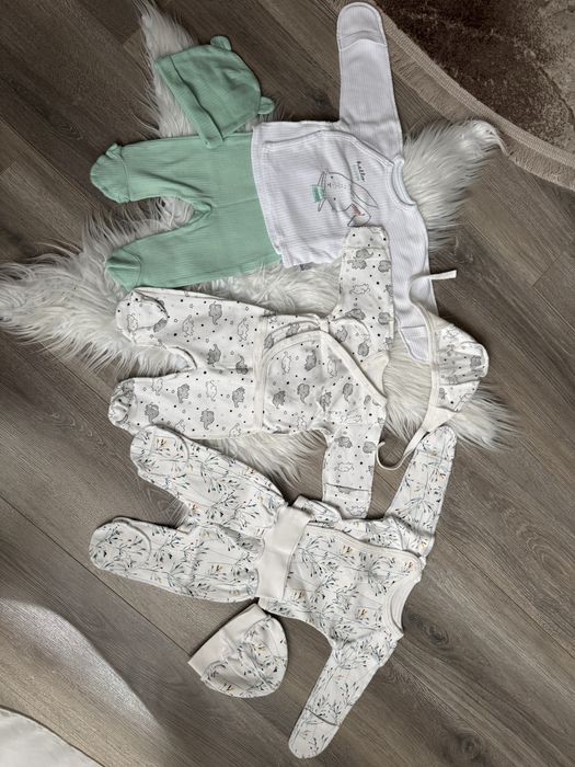 Набір в пологовий для новонароджених.