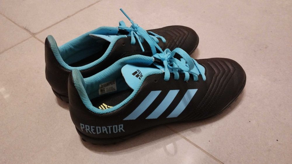 Buty turfy Adidas Predator 19.4 TF JR roz. 38