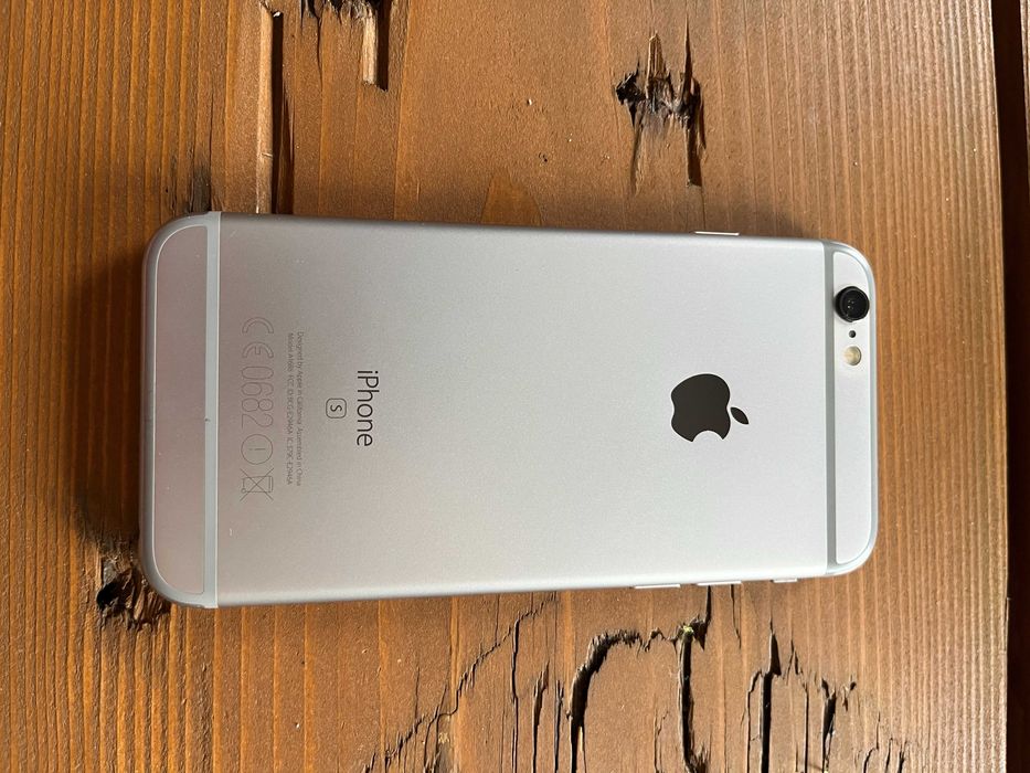 iPhone 6s 64 GB srebrny