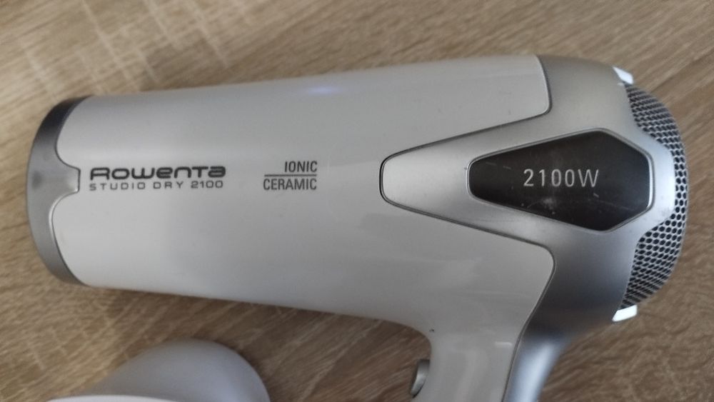 Фен Rowenta Studio Dry 2100